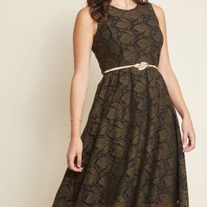 Modcloth Expression of Elegance Lace Dress